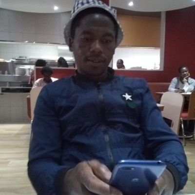 I love to be happy always so i can give love to those who love me