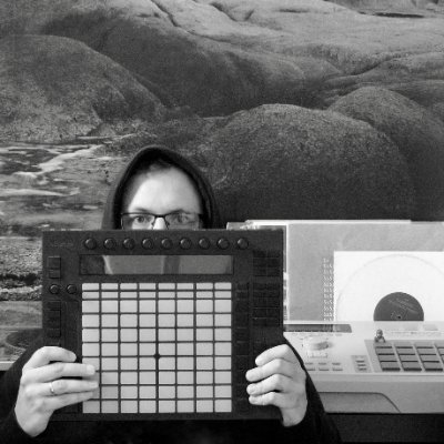 hologroove's profile picture. modern jungle