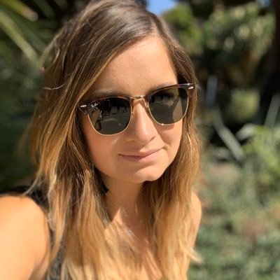 MariaSaintard's profile picture. Abogada 🇨🇱