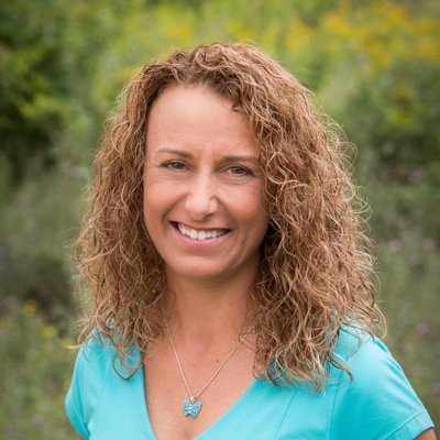 Perfectly imperfect Life Coach. I help people discover their best self AND accept their perfectly imperfect parts.