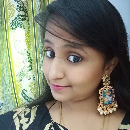 amritha79281947's profile picture. 