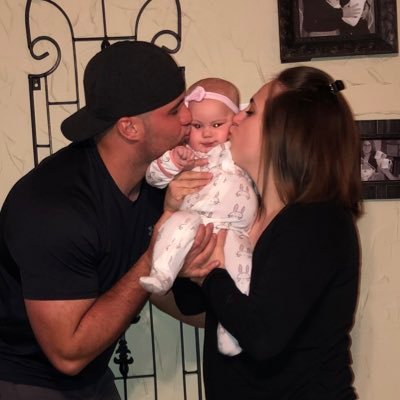 chandler3673's profile picture. married to JLitt♥️🥰 mommy to Olivia🎀💖