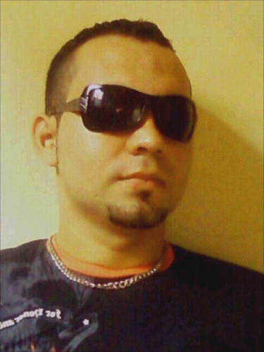 twoandre's profile picture. 