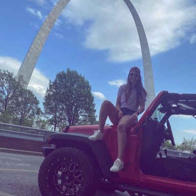 Some_raGRETS's profile picture. UMKC Law J.D. ⚖️ M.A. Kosovar 🇽🇰 American 🇺🇸 Refugee. Lover of Hot Cheetos.