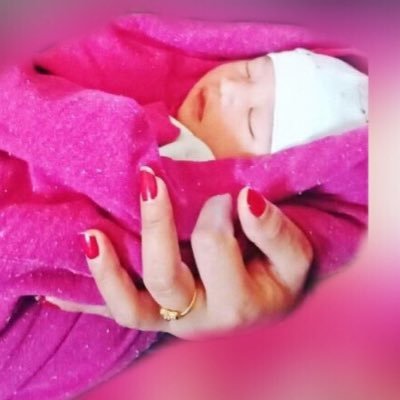 यस्तै रहेछ जिन्दगी रोए आँखा दुख्छ नरोए मन मेरो जिन्दगि्✍🏻