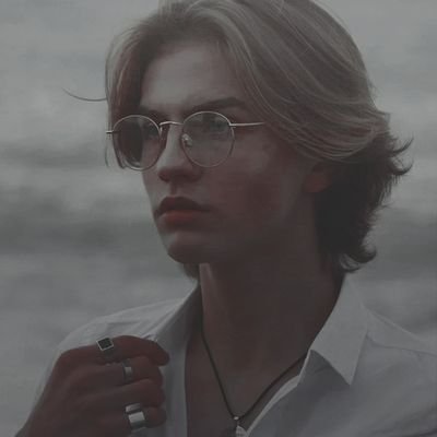 Αiden. Profile