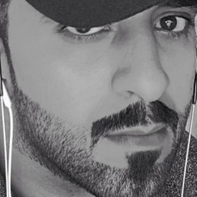 صن النفس وحملها على ما يزينها.. تعش سالما والقول فيك جميل.. وإن ضاق بك رزق اليوم.. فاصبر الى غدا عسى نكبات الدهر عنك تزوول....