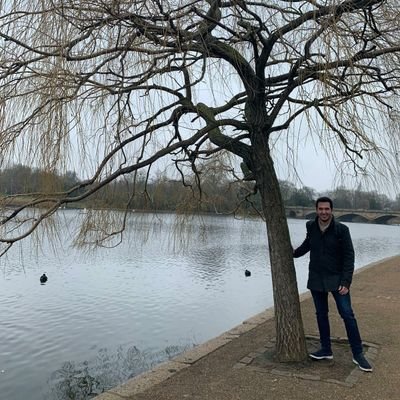 Nunca dejes que el miedo se interponga en tus decisiones. Osteópata y quiromasajista deportivo. Entrenador de Voleibol
