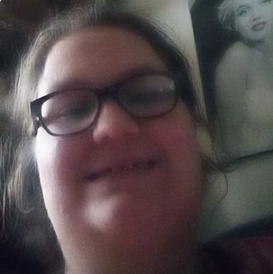 Mileyfan302's profile picture. hi im 30 I love concerts and work for the enmax center as a ticket seller I'm a leo I'm taken by the most incredible man Ethan