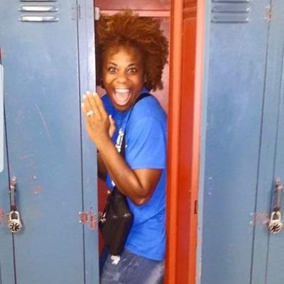 2tanika23's profile picture. God and family first| 25 yr educator| boymom| 13.1