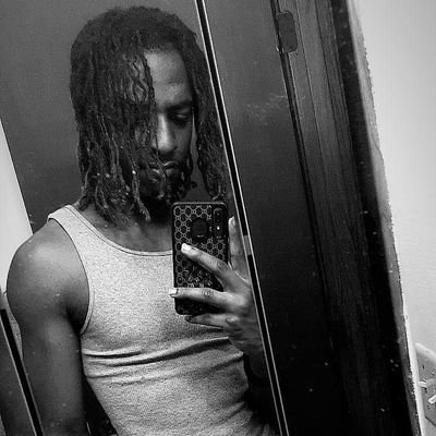 chileek23's profile picture. 𝕮𝖍𝖎𝖑𝖊𝖊𝖐23 𝕺𝖓 𝕰𝖛𝖊𝖗𝖞𝖙𝖍𝖎𝖓𝖌🌙🥀