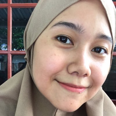 putriimput's profile picture. live simple :)