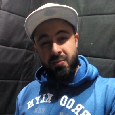 vicenteajm's profile picture. 