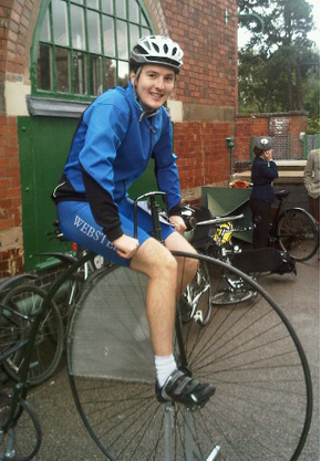 alexsb1987's profile picture. 