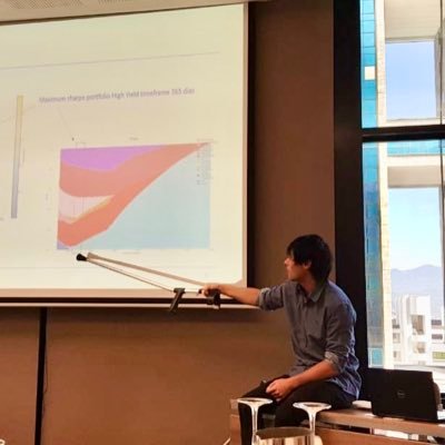 _fsuarezb's profile picture. Portfolio management, computación y escalada.