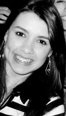 torne-me invisível aos olhos daqueles que não me querem bem! ;)