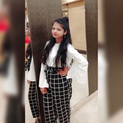 iamnisha86's profile picture. #self_obsessed