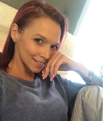 Anna bell peaks real name