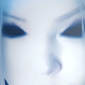 creepyvibes's profile picture. 