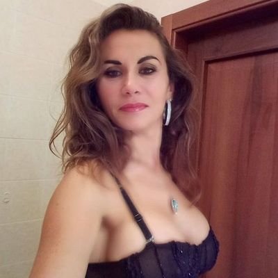 Takip et, instagramdan da takip et sohbet grubuna ekliyim. 💋 

https://t.co/2eatDGzWuS