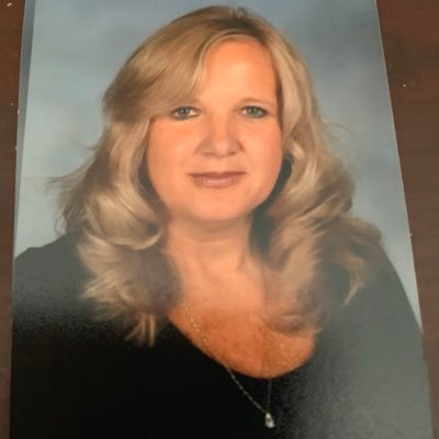 Susanpeiffer1's profile picture. Living the good life, Wife, Mom, Mom-Mom, Retired Teacher, traveler, animal lover.