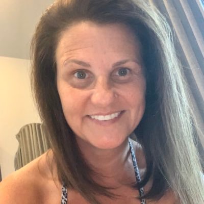 BethPor13667527's profile picture. I want the truth