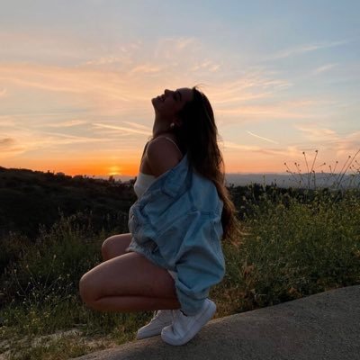 sweetyaddison's profile picture. I’m so lucky I got u ☽ / fan page