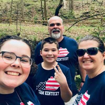 tunks_jason's profile picture. husband, father and football coach