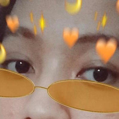 Zhfreee's profile picture. semi-life