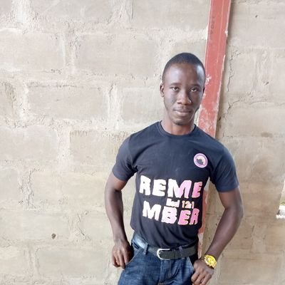 A blogger, Presenter, And Journalist.