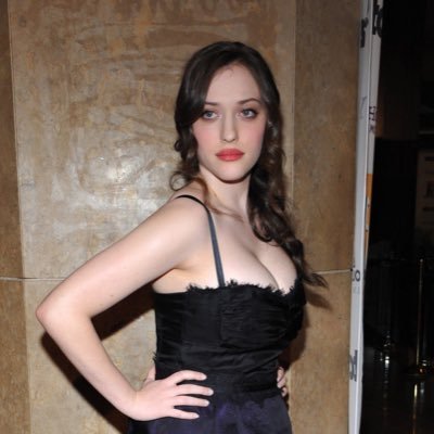 Model, actress, singer, and dancer. Flirty, risqué, daring, fun, friendly, and a little curious. Dating @Cosbab33 (Fc: Kat Dennings) (dms open to mutuals).
