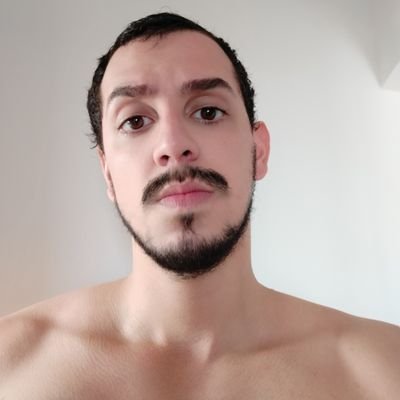 xLucasdemelo's profile picture. Java music and Emo proggraming