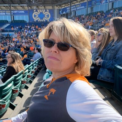 Tammy96248980's profile picture. lives in GA, married for 13 yrs, 3 g-kids & I Love the TN VOLS 🧡🍊🏈