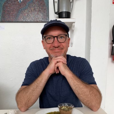 rnashesq's profile picture. 