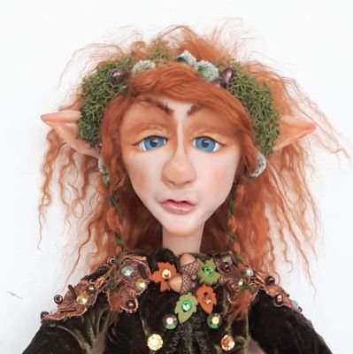 The Elderwood Folk are different elemental, majikal and nature inspired products. From art dolls, shroomz, resin jewellery.
the.elderwood.folk@gmail.com