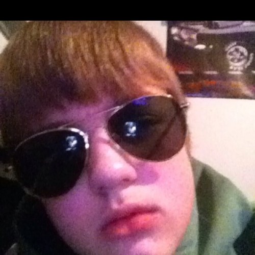 ENEMENTING's profile picture. i meet your mom inca wallmart store [NOW] IM DOIN YO MOM YA IM DOIN YO MOM U NO WERE --  CAUSE WERE DOIN YO MOM YA YO MOM