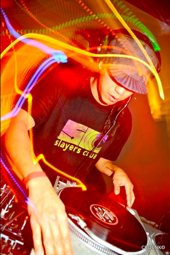 An affiliate of theSlayersClub, DalyCityRecords, FunkNChunk, theDuckPondCrew & Tef-Luv. DJ, Turntablist, Producer.