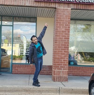 नेपालको छोरो सारा नेपाल मेरो घर नेपाली मेरो परिवार बाबा आमा आखाको ज्योती मुटु र धडकन ब्लड ग्रुप ओ पोजेटिभ एम एड अध्ययनरत