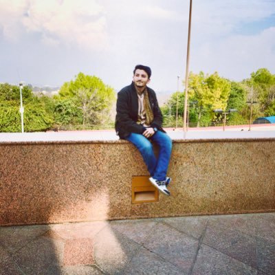 Welcome to my world of digital creativity | Entrepreneur | Social Media Activist | Web developer | Content Writer