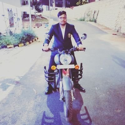 SonibhupeshSLN1's profile picture. Medico 
@SLN,MCH kpt  
from karauli 
🏍🏍lover 
❤ 🇮🇳army