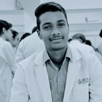 Future Doctor 👨‍⚕️⚕️
lives in udaipur.
studied at Pacific medical college and hospital udaipur.
went to bl international smart school.
National KABADDI PLAYER.