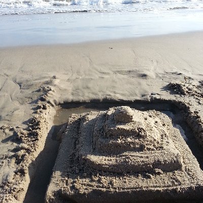 MartianMayan's profile picture. Comedic Actress. I Love God, Archaeology, Spiritual Quests, All Animals, Life in Space, Saving people from VOC's and I am a Veteran of the USMC 🇺🇸