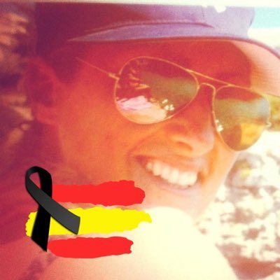 de_bego's profile picture. Barcelonesa, por lo tanto, española a toda vena