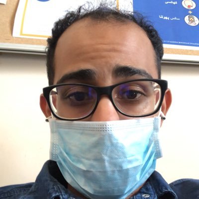 معقد اعيش في عالم الالعاب و الخيال