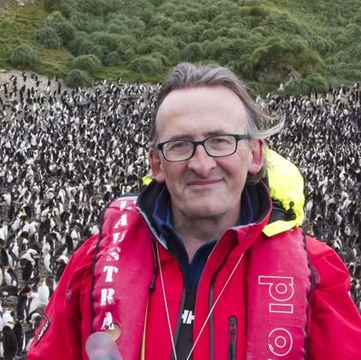 Guide naturaliste polaire, conférencier.
Polar expedition guide, naturalist, lecturer.