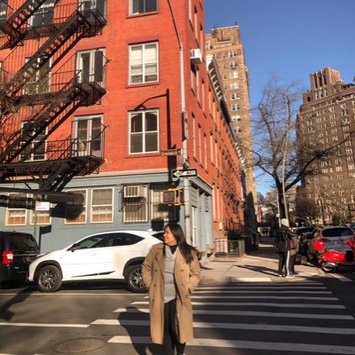 live_like_i_do's profile picture. two powerful words: NO REGRETS!