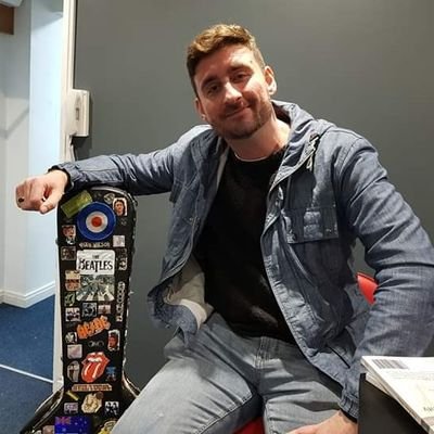 Poet | editor @BrokenSpineArts | 107.9 | podcaster Insta: @paulrobertmullen82 | Musician | Traveller | Bigfoot | Beatles | CSN | Sociable Loner | Cricket 🤩