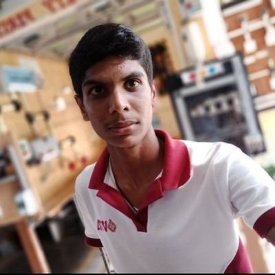 rqnditha's profile picture. 😍😍life 😉😉😉