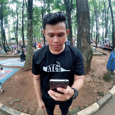 adelSurya's profile picture. Ok?