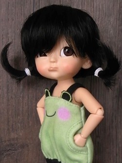 AranchZazu's profile picture. Filóloga. Y no, no por ello tengo que saber el significado de todas las palabras del diccionario. Seriéfaga.